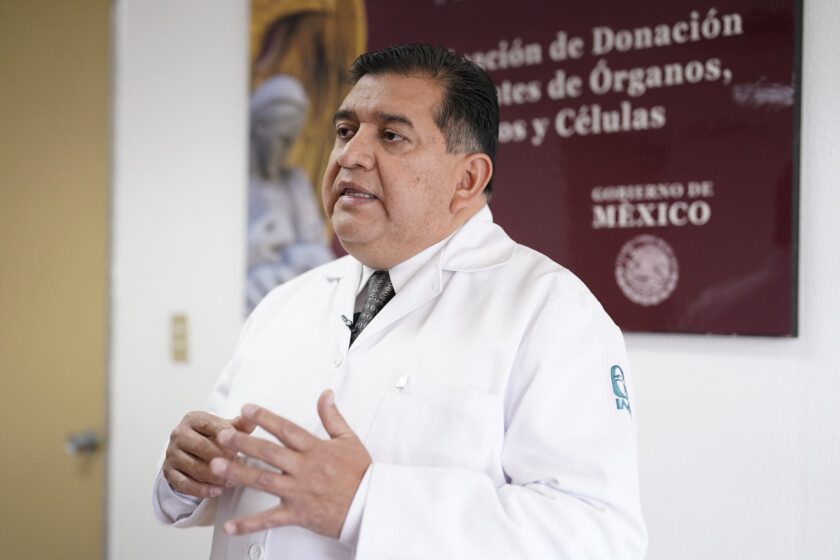 Coordinador Normativo del programa de Donación y Trasplantes de Órganos, Tejidos y Células del IMSS, Dr. Pedro Paz Solís