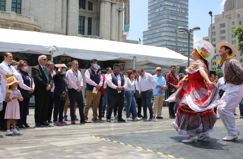 evento para una retrospectiva histórica del IMSS